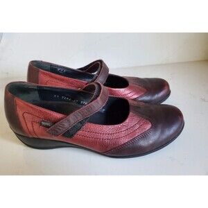 MEPHISTO Size 8 Mary Jane Shoes Metallic Burgundy and Brown Leather